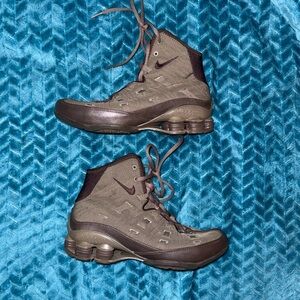 Nike Shox Nu Mid - Olive 🫒- Women’s 7